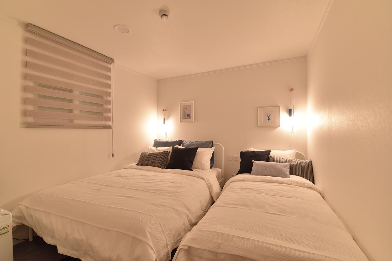فندق Mono House Hongdae 5 سيول المظهر الخارجي الصورة