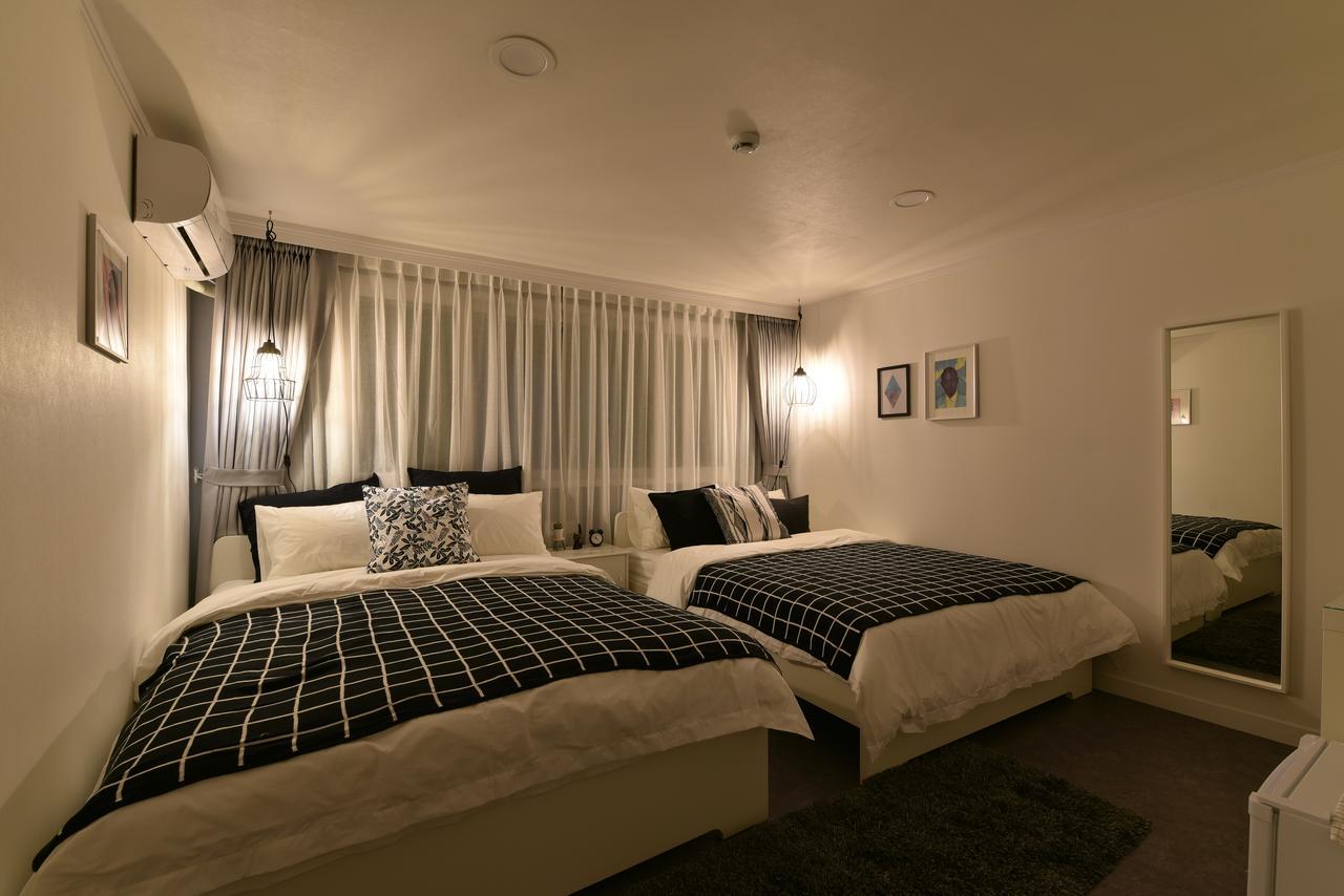 فندق Mono House Hongdae 5 سيول المظهر الخارجي الصورة