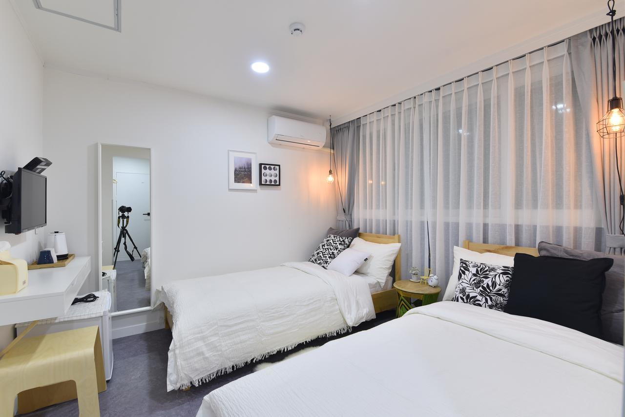 فندق Mono House Hongdae 5 سيول المظهر الخارجي الصورة
