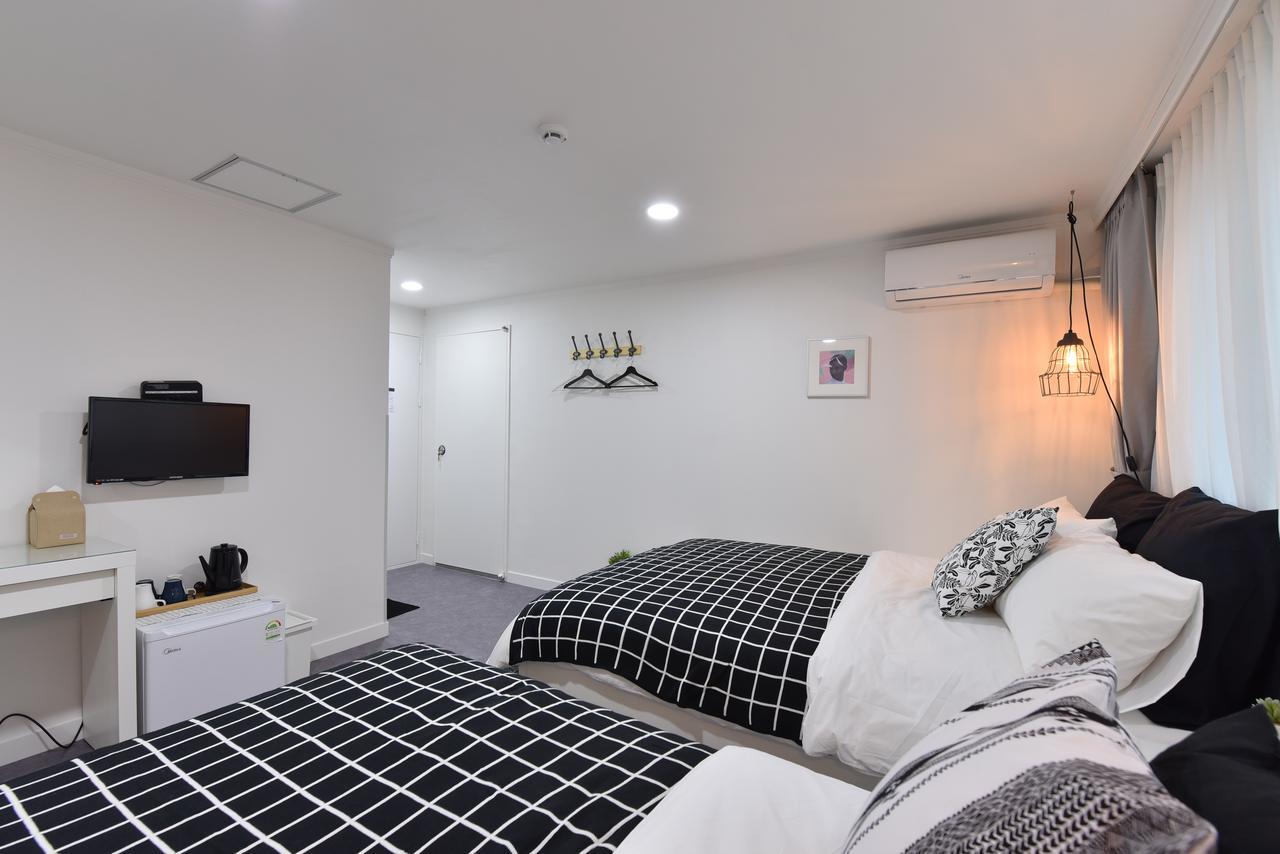 فندق Mono House Hongdae 5 سيول المظهر الخارجي الصورة
