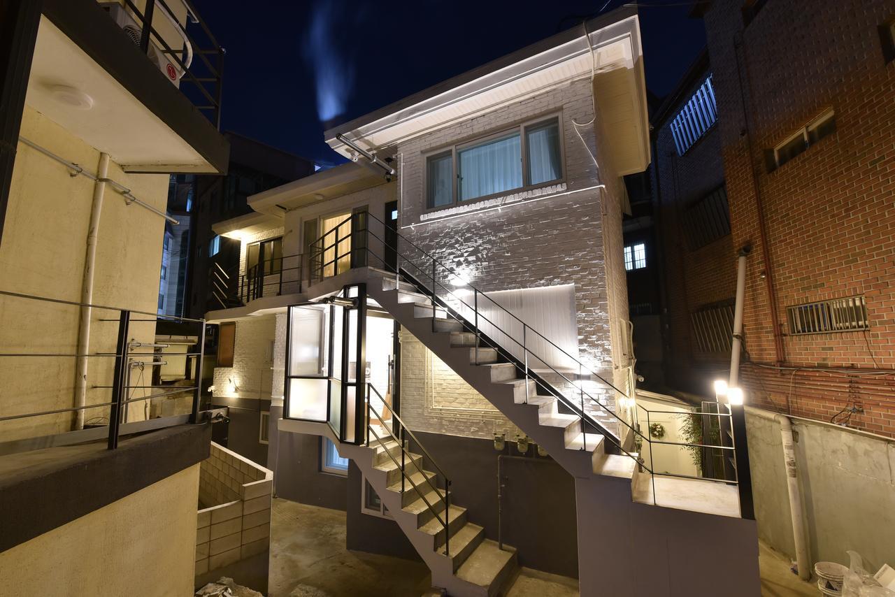 فندق Mono House Hongdae 5 سيول المظهر الخارجي الصورة